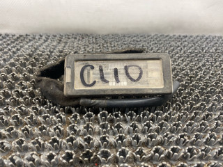 подсветка номера Renault Clio 2 поколение (1998 - 2002)