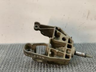 кронштейн КПП Renault Safrane 1 поколение [рестайлинг] 1998, 2.2 л., дизель, МКПП, зелёный металлик, седан, передний привод