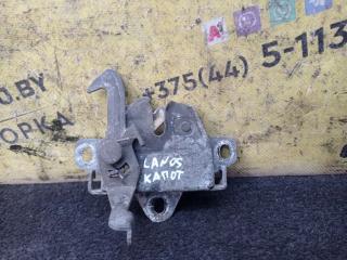 замок капота Daewoo Lanos T100 2000, 1.5 л., бензин, МКПП, фиолетовый, хетчбэк 5 дв., передний привод