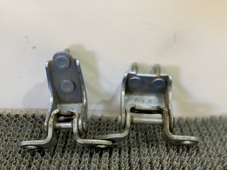 петля двери Honda Jazz 1 поколение 2002, 1.3 л., L13B, бензин, МКПП, голубой, хетчбэк 5 дв., передний привод