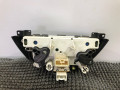 блок управления печки / климат-контроля Toyota RAV4 2 поколение (XA20) 2002, 2.0 л., дизель, МКПП, серебристый, седан - фото №2