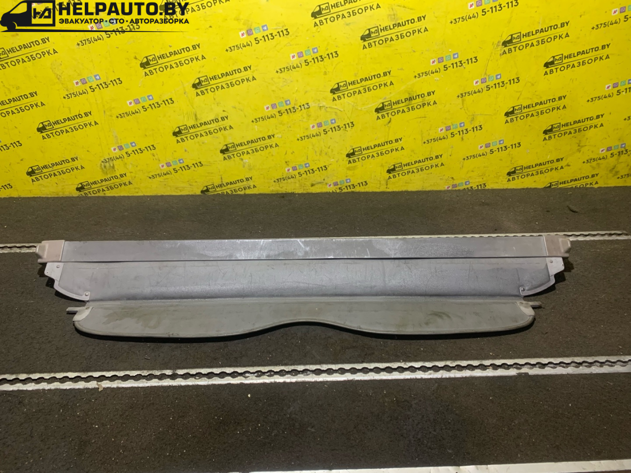 шторка багажника Ford Mondeo 2 поколение 1997, 2.0 л., бензин, МКПП, черный, универсал, передний привод - фото №1