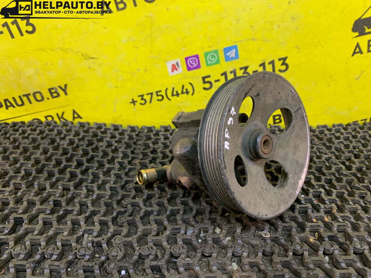 насос гидроусилителя руля Opel Astra F 1994, 1.6 л., X 16 SZ, бензин, АКПП, синий, хетчбэк 5 дв., передний привод - фото №1