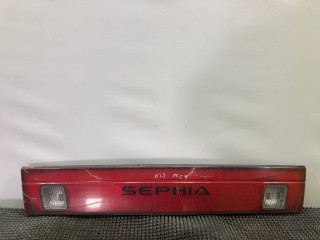 бленда Kia Sephia 1 поколение 1993, 1.5 л., бензин, МКПП, белый, седан