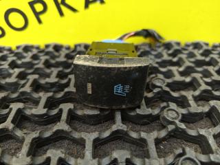 кнопка обогрева сидений Hyundai Elantra 3 поколение [рестайлинг] XD 2005, 1.6 л., G4ED, бензин, МКПП, серебристый, седан, передний привод