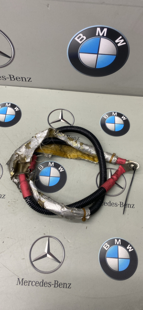 провод с генератора на стартер BMW 5 серия F07/F10/F11 2011, 2.0 л., N20 B20 A, бензин - фото №1
