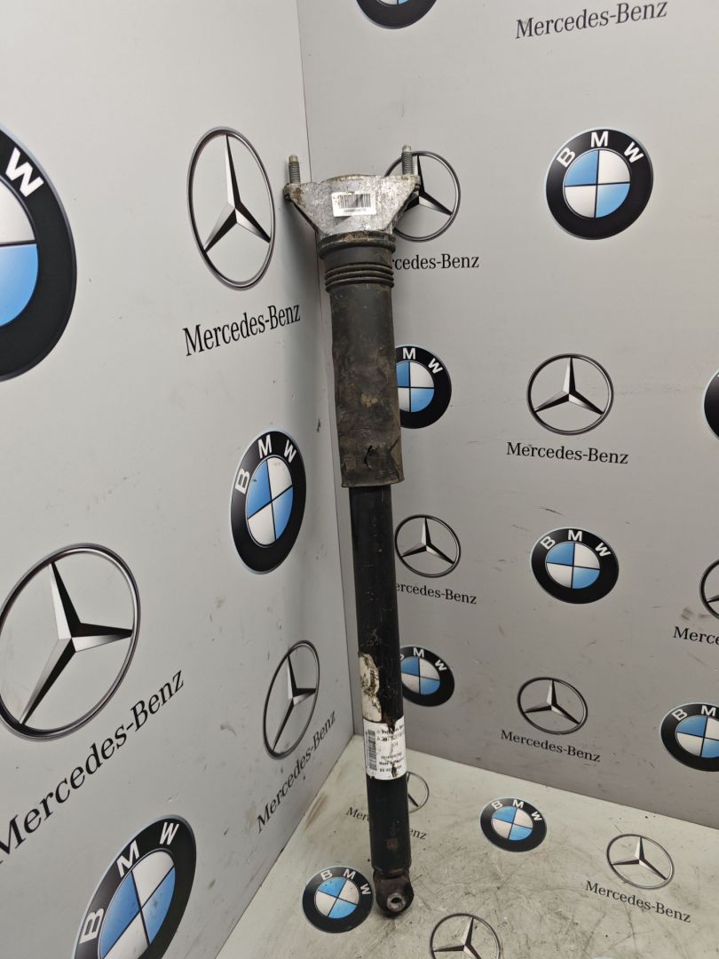 амортизатор задний Mercedes-Benz GLB-Класс 1 поколение 2022, бензин, задний привод, A2473209603 - фото №1