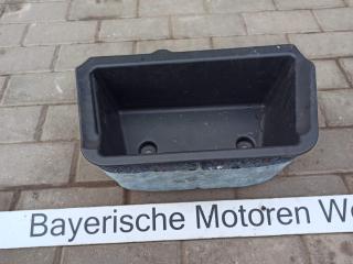 ящик под инструменты BMW i4 G26 2022, электро, АКПП, 7951242