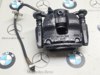 суппорт передний правый BMW X1 F48 2018, 2.0 л., бензин