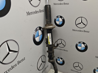 амортизатор передний левый Mercedes-Benz GLC-Класс X253 [рестайлинг] 2020, 2.0 л., M264.920, бензин, полный привод, правый руль, A2533202166
