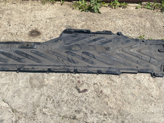 защита днища Mercedes-Benz C-Класс W205 [рестайлинг] 2020, 2.0 л., M264.920, бензин, кабриолет, задний привод, A2056840100, A2056805503