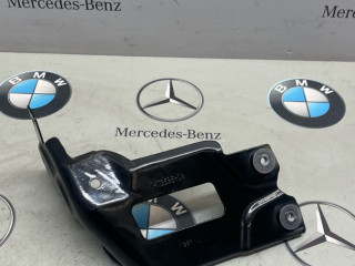 крепление ( кронштейн ) крыла BMW X5 M F95 2021, 4.4 л., бензин, полный привод, 7472595
