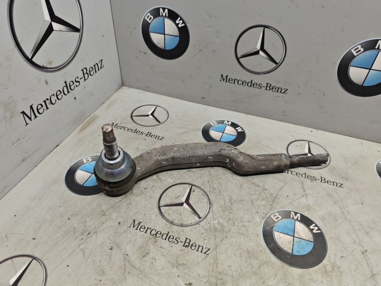 наконечник рулевой Mercedes-Benz GLB-Класс 1 поколение 2022, бензин, задний привод - фото №1