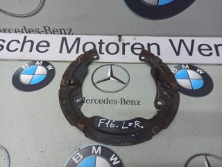 защитный кожух тормозного механизма BMW X6 F16 2016, 3.0 л., бензин, правый руль, 6859257
