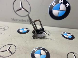 захватный крюк капота BMW X3 F25 2012, 3.0 л., N52 B30 A, бензин, 7210734, 7210733