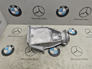 кронштейн полуоси BMW X5 G05 [рестайлинг] 2025, 3.0 л., бензин, 8639383, 8639382