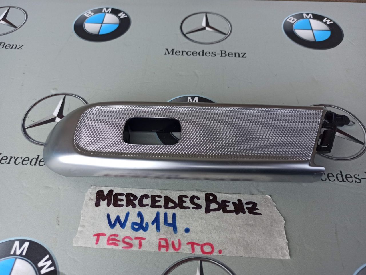 пластик Mercedes-Benz E-Класс W214 2025, 2.0 л., дизель, A2147209500 - фото №1