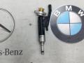форсунка BMW X1 F48 2018, 2.0 л., бензин, 8625396 - фото №3