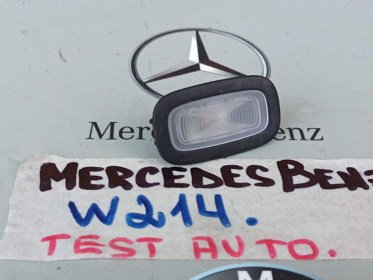 подсветка двери Mercedes-Benz E-Класс W214 2025, 2.0 л., дизель, A0009068312 - фото №1