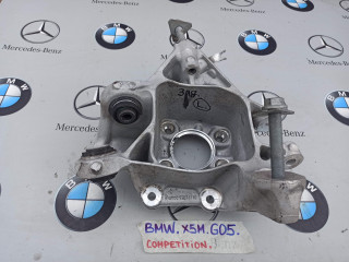 кулак поворотный левый BMW X5 M F95 2021, 4.4 л., бензин, полный привод, 6876653
