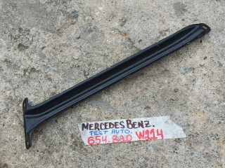 кронштейн (крепление) Mercedes-Benz E-Класс W214 2025, 2.0 л., дизель, A2066280100