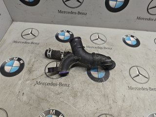 фланец (тройник) системы охлаждения Mercedes-Benz GLB-Класс 1 поколение 2022, бензин, задний привод