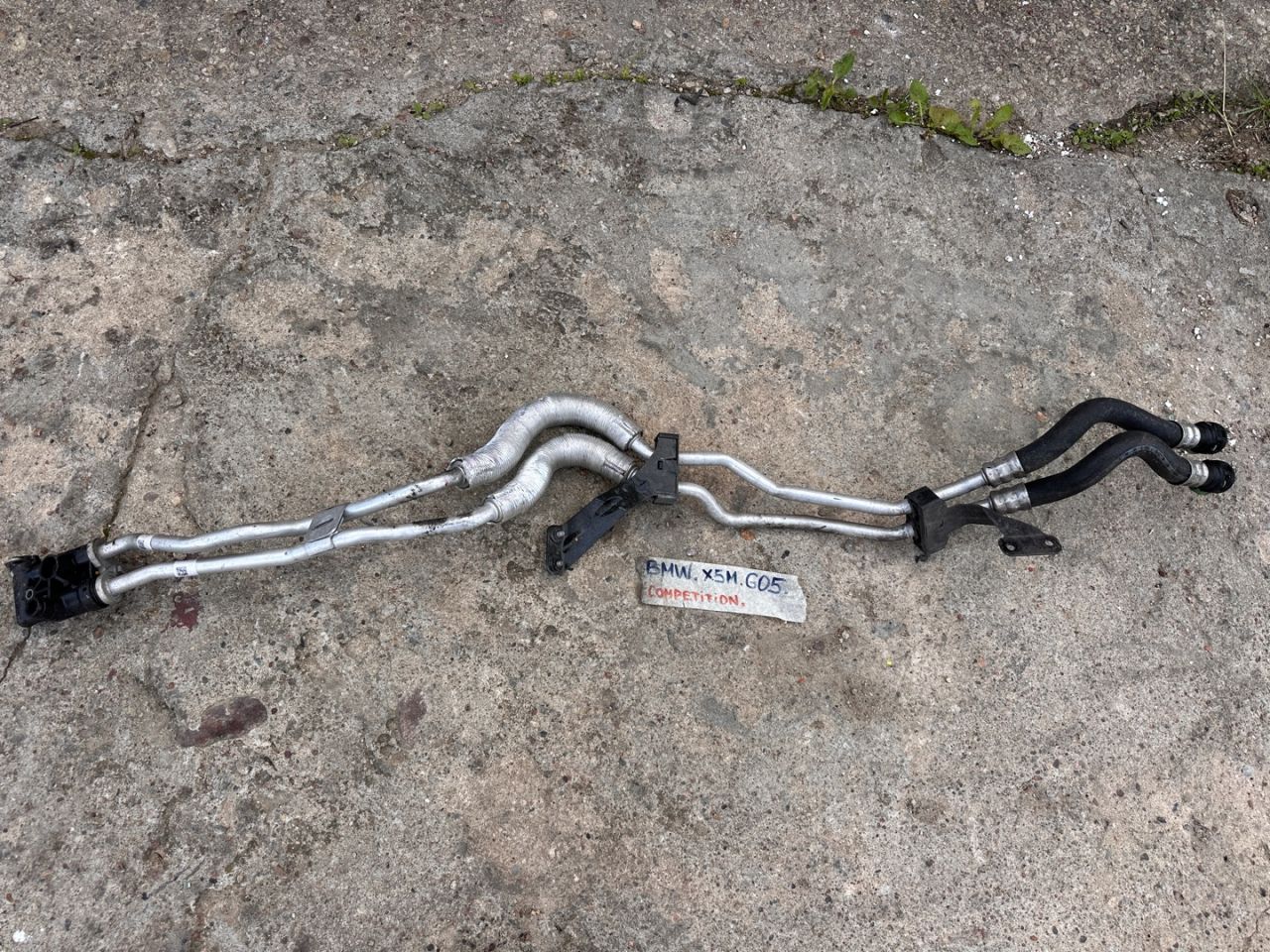 шланг (трубка) АКПП BMW X5 M F95 2021, 4.4 л., бензин, полный привод, 9500611, 9500612 - фото №1