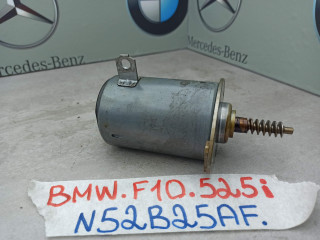 моторчик VVT (эксцентрикового вала) BMW 5 серия F07/F10/F11 2012, 2.5 л., бензин, 7548388