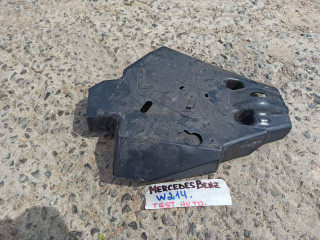 защита днища Mercedes-Benz E-Класс W214 2025, 2.0 л., дизель, A2063528101