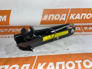 домкрат Volkswagen Passat B6 2007, 2.0 л., BVY, бензин, АКПП, 2t / c9x, универсал, передний привод, 3C0011031B