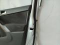 дверь передняя правая Volkswagen Tiguan 1 поколение 2009, 2.0 л., CAWA, бензин, АКПП, 8e / a7w, внедорожник 5 дв., полный привод, 5N0831056B - фото №25
