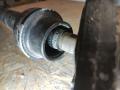 карданный вал Volkswagen Tiguan 1 поколение 2009, 2.0 л., CAWB, бензин, АКПП, 2t / c9x, полный привод, 5N0521101E - фото №8