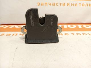 замок багажника Volkswagen Tiguan 1 поколение 2009, 2.0 л., CAWB, бензин, АКПП, 2t / c9x, полный привод, 5M0827505B
