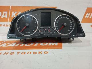 щиток приборов (приборная панель) Volkswagen Tiguan 1 поколение 2009, 2.0 л., CAWB, бензин, АКПП, 2t / c9x, полный привод, 5N0920870C