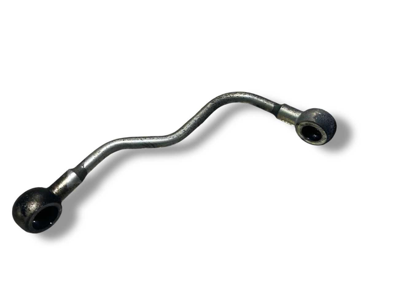 масляная трубка турбины Opel Astra J 2011, 1.7 л., A 17 DTR, дизель, 6МКПП, saphirschwarz / 20r, хетчбэк 5 дв., передний привод, правый руль, 98073222 - фото №1