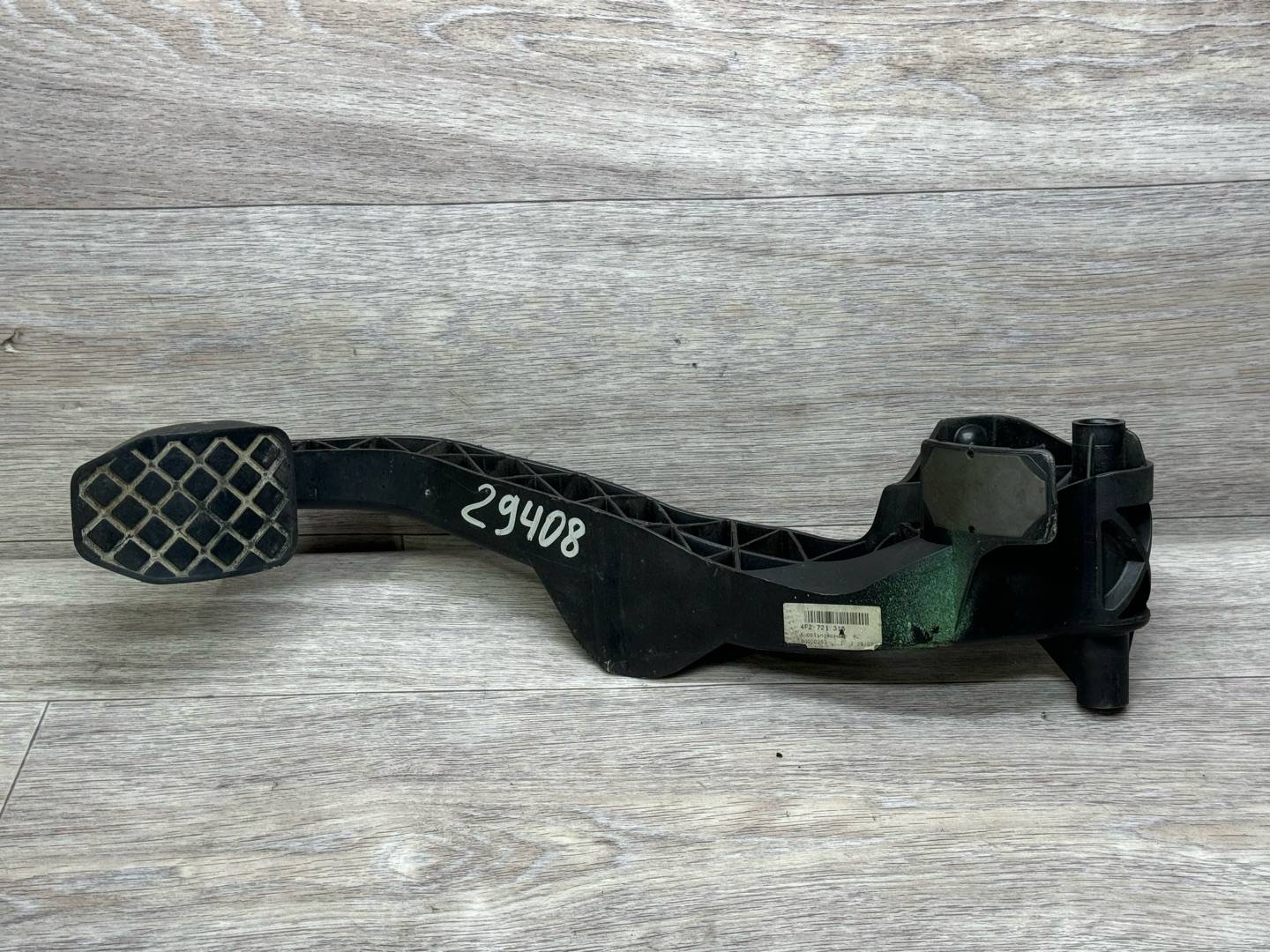 Педаль сцепления Audi A6 4F/C6 2007. Купить бу Audi A6 4F/C6 OEM №4F2721316