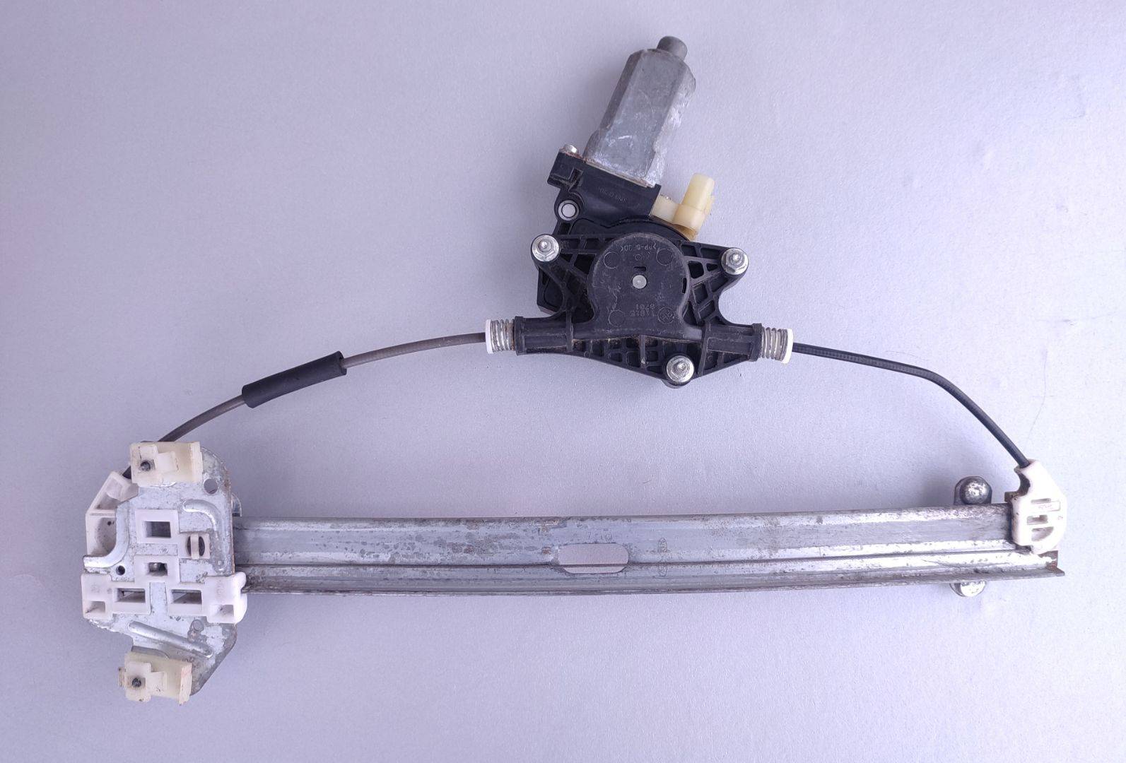 Стеклоподъемник электрический задний правый к Kia Rio, 2010, купить | DT-63745. Фото #2
