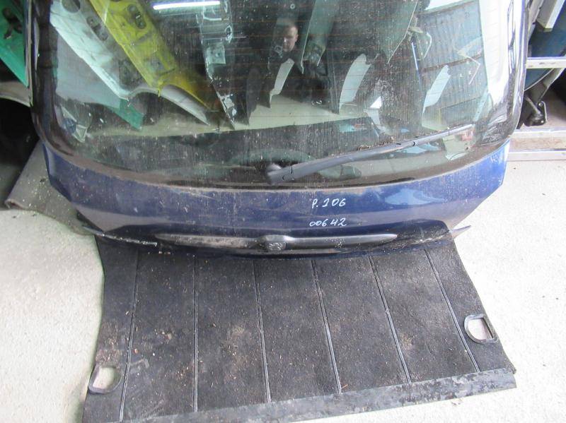 Крышка (дверь) багажника Peugeot 206 купить в Беларуси