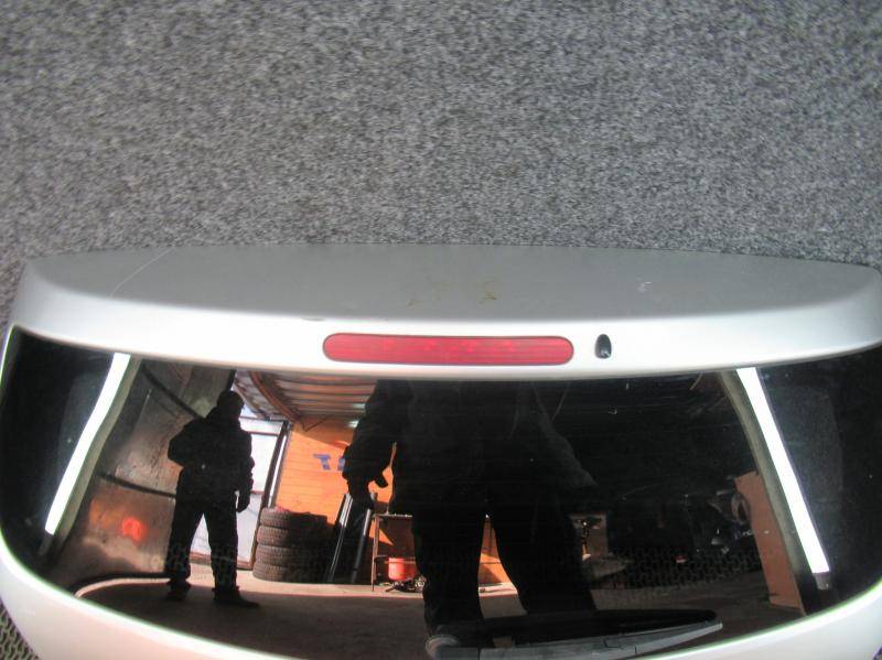 Крышка (дверь) багажника Toyota Corolla Verso купить в Беларуси