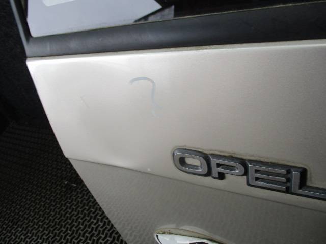 Дверь распашная задняя правая Opel Monterey купить в России