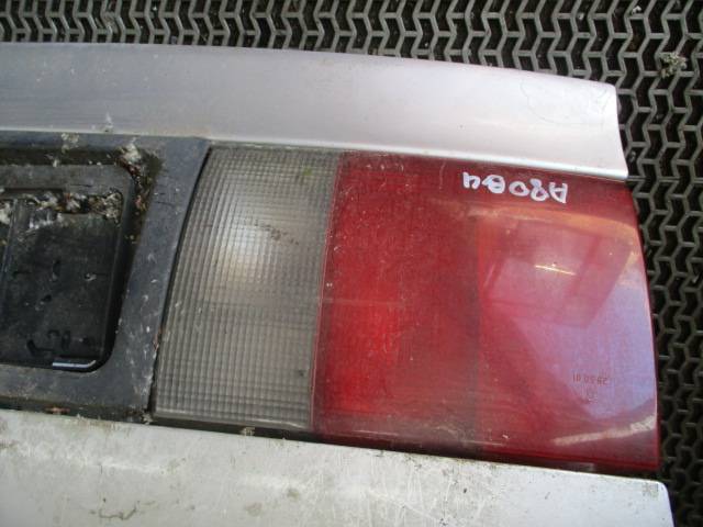 Крышка (дверь) багажника Audi 80 B4 купить в России