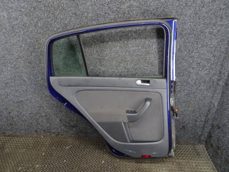 Дверь задняя левая Volkswagen Golf Plus купить в Беларуси