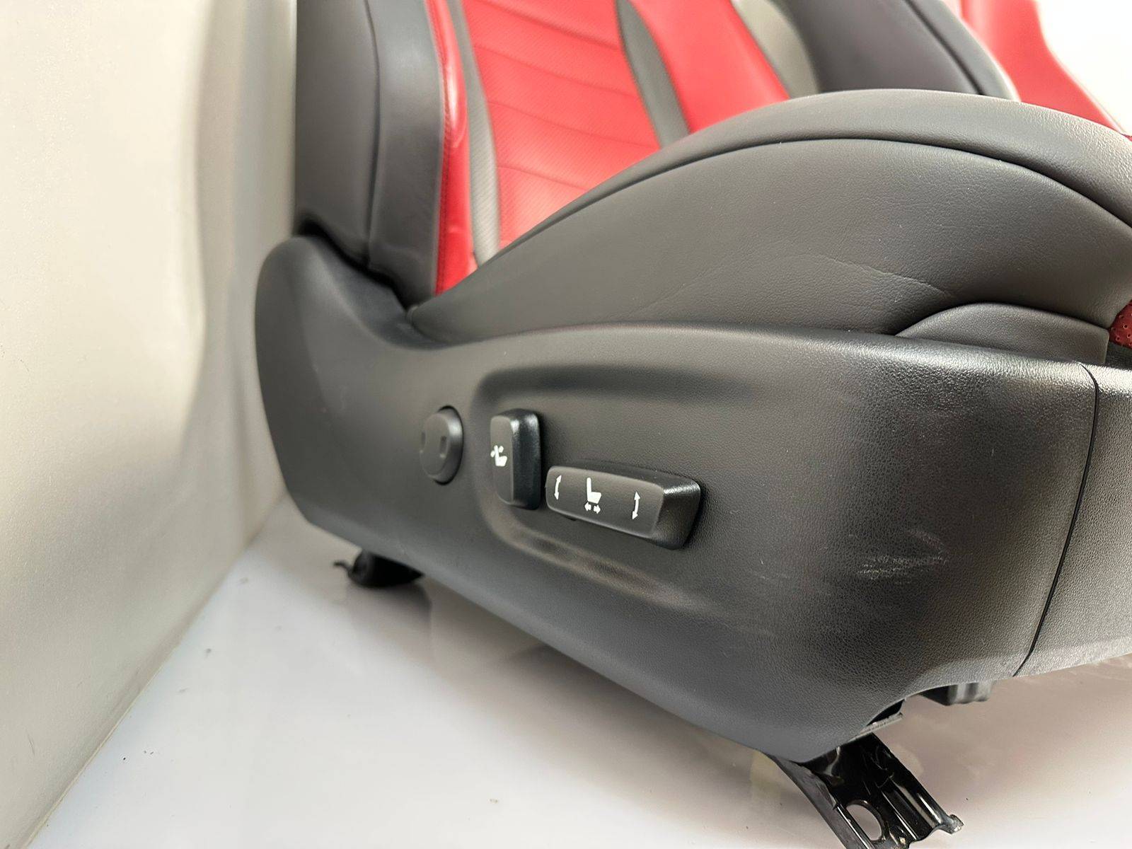 Салон (сидения) комплект Lexus NX купить в Беларуси