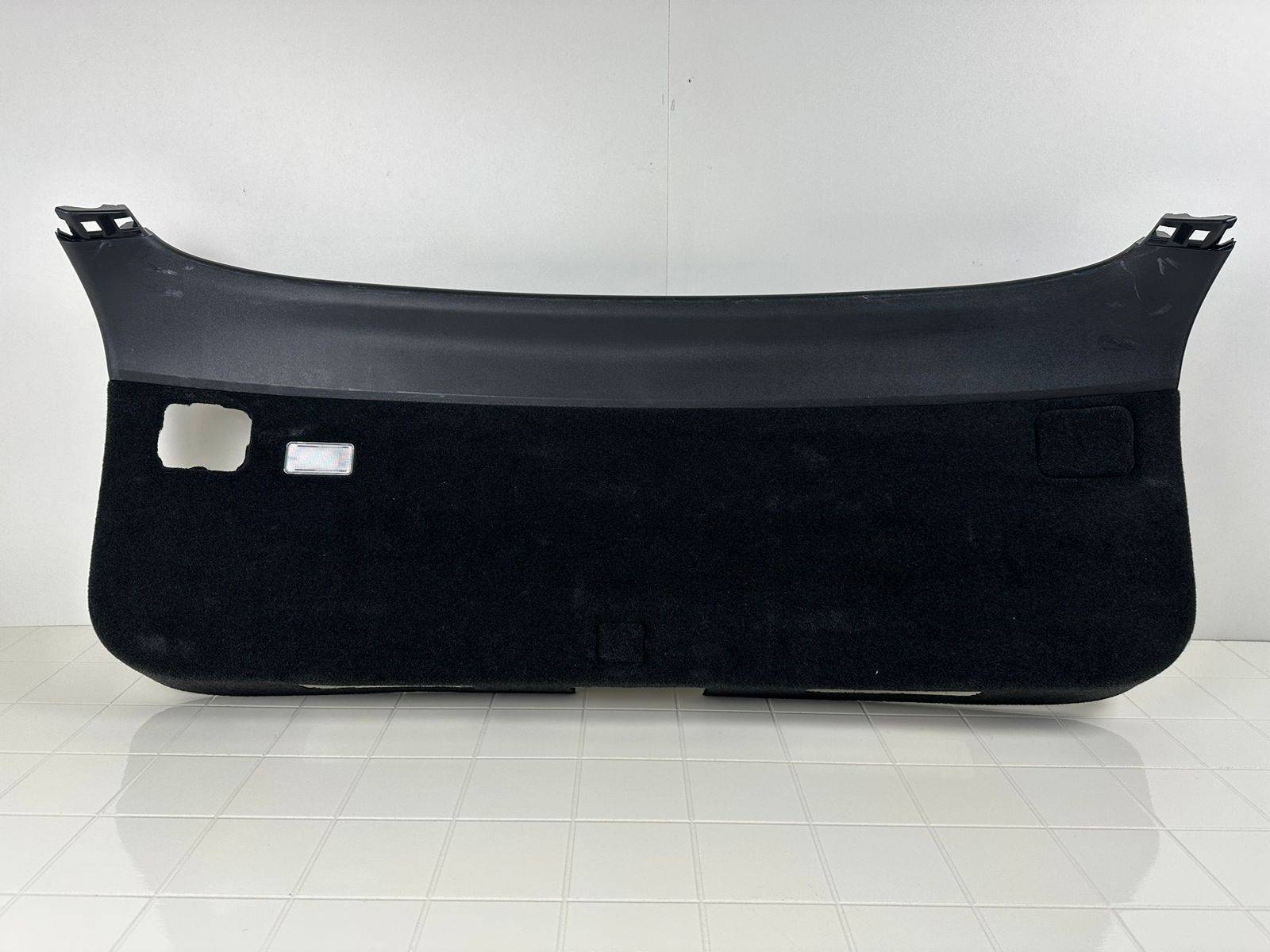 Обшивка крышки багажника Lexus RX 4 (AL20) купить в России