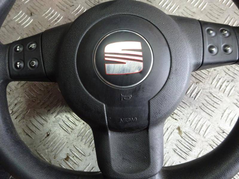 Руль Seat Ibiza 3 купить в России