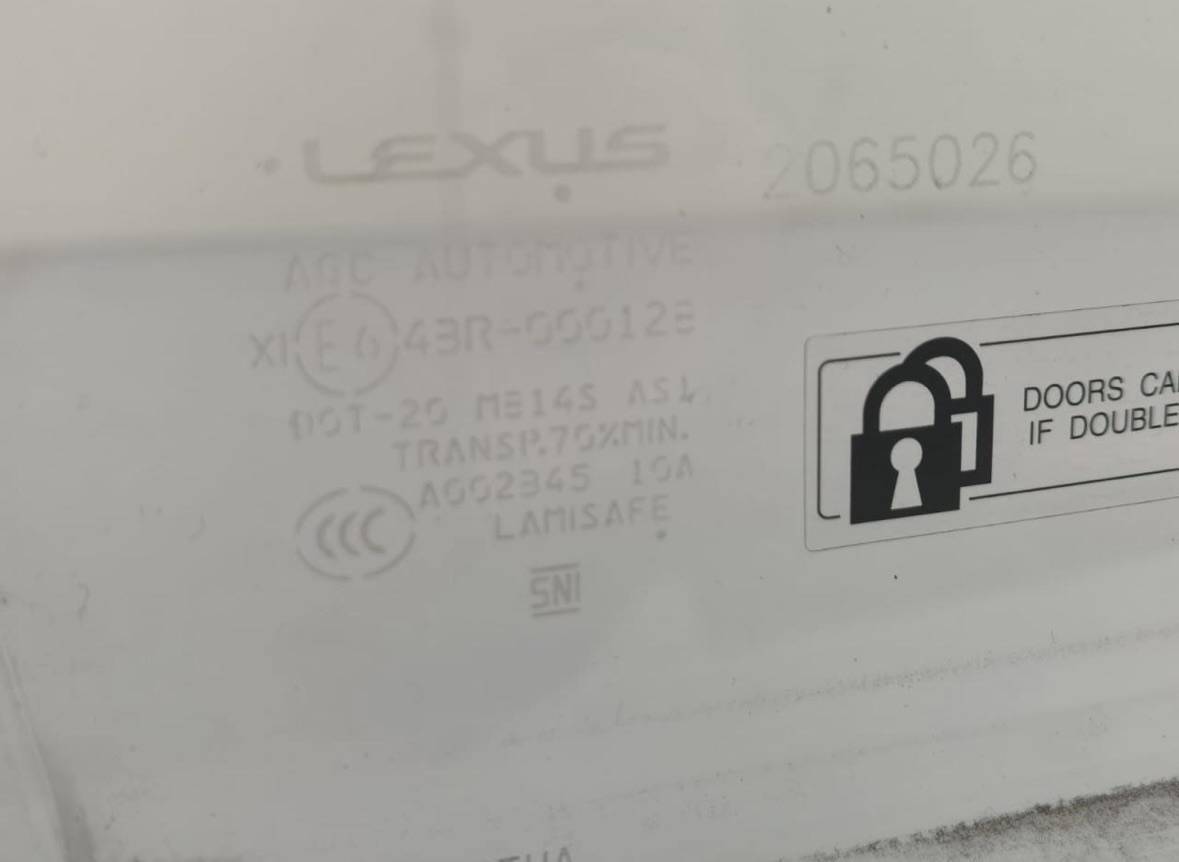 Стекло двери передней правой Lexus RX 4 (AL20) купить в Беларуси