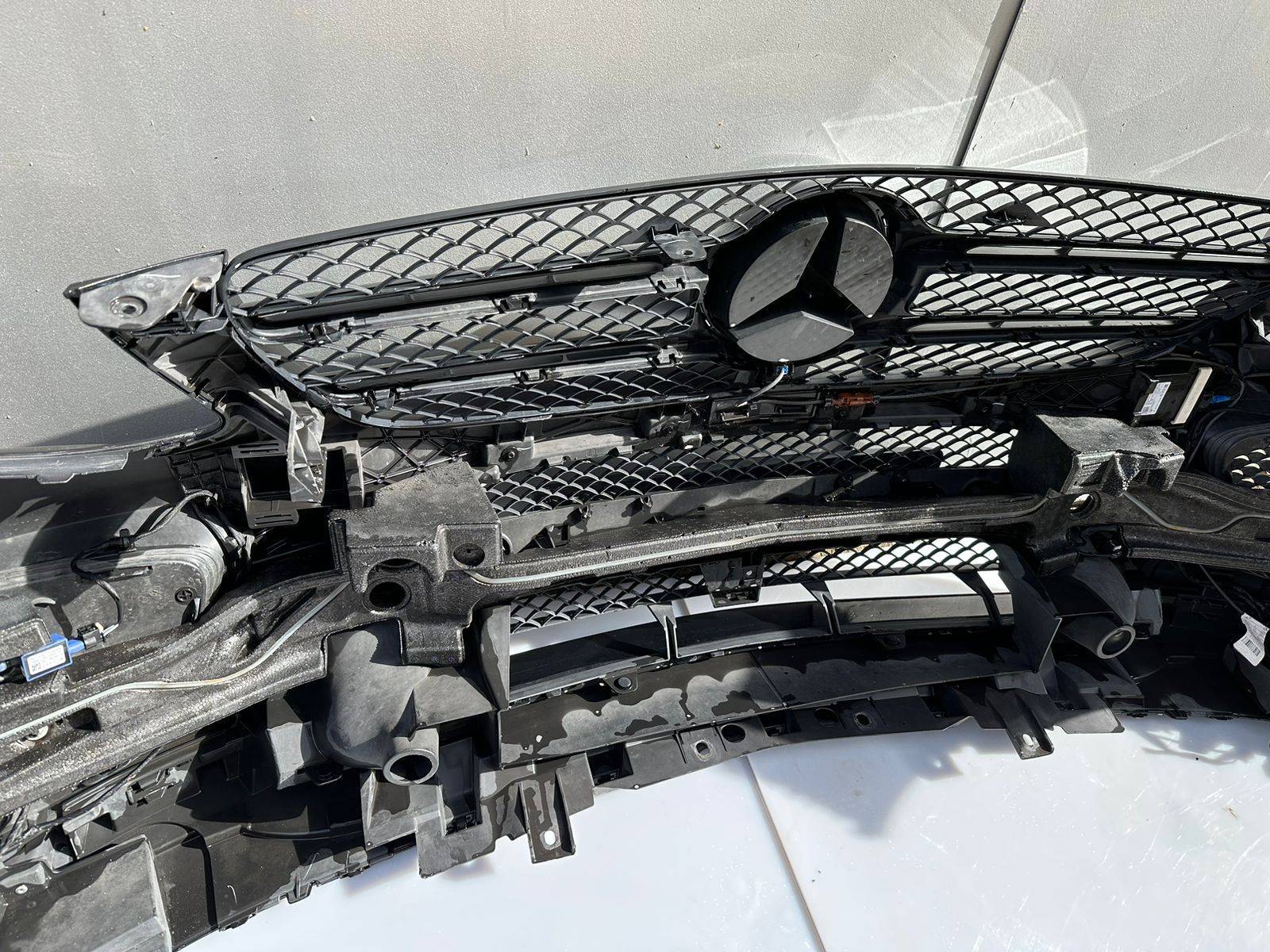 Бампер передний Mercedes GLE-Class (W166) купить в России