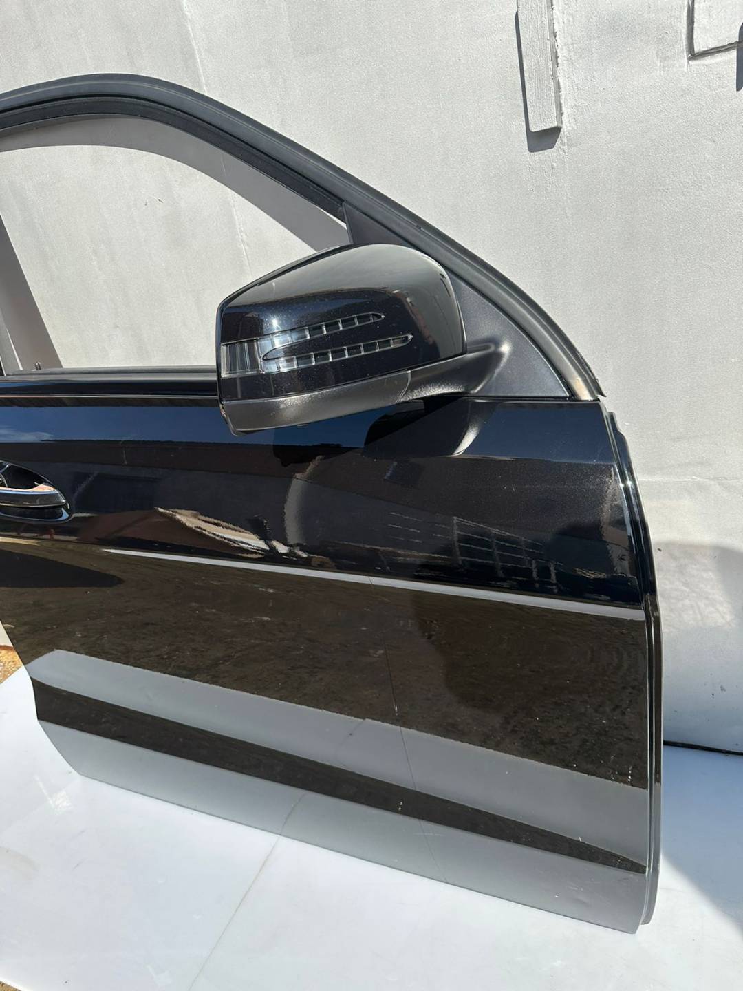 Дверь передняя правая Mercedes GLE-Class (W166) купить в России