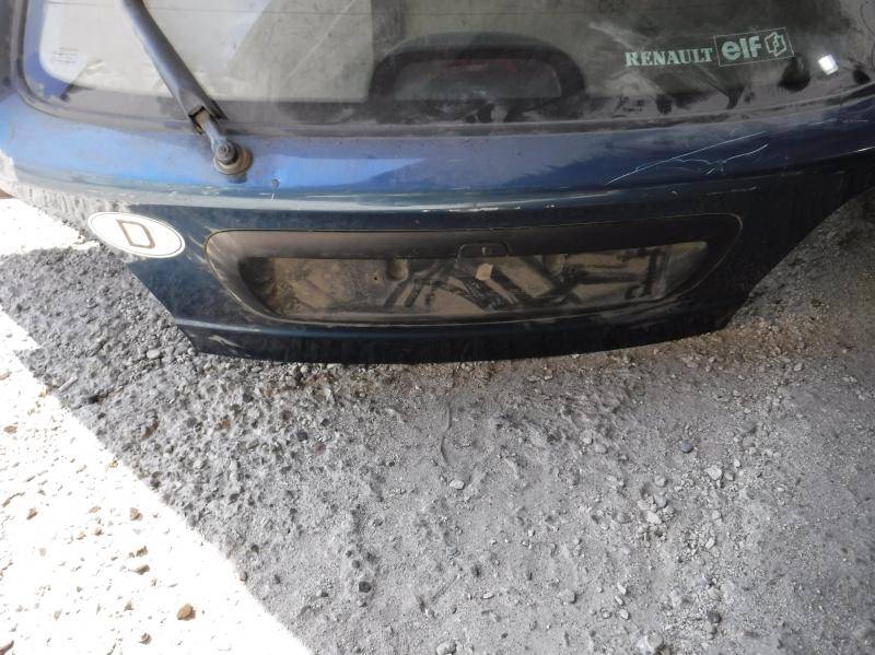 Крышка (дверь) багажника Renault Megane 1 купить в Беларуси