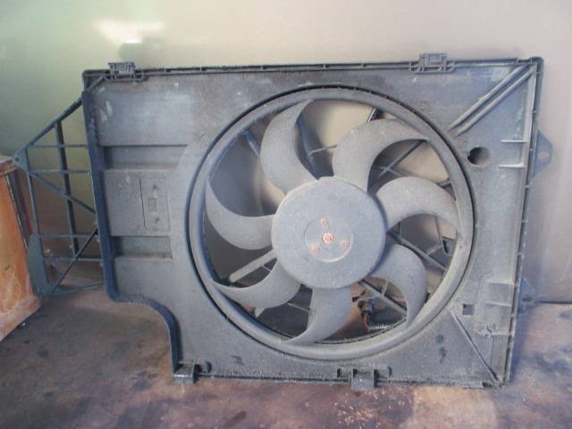Вентилятор радиатора основного Volkswagen Transporter (T5) купить в России